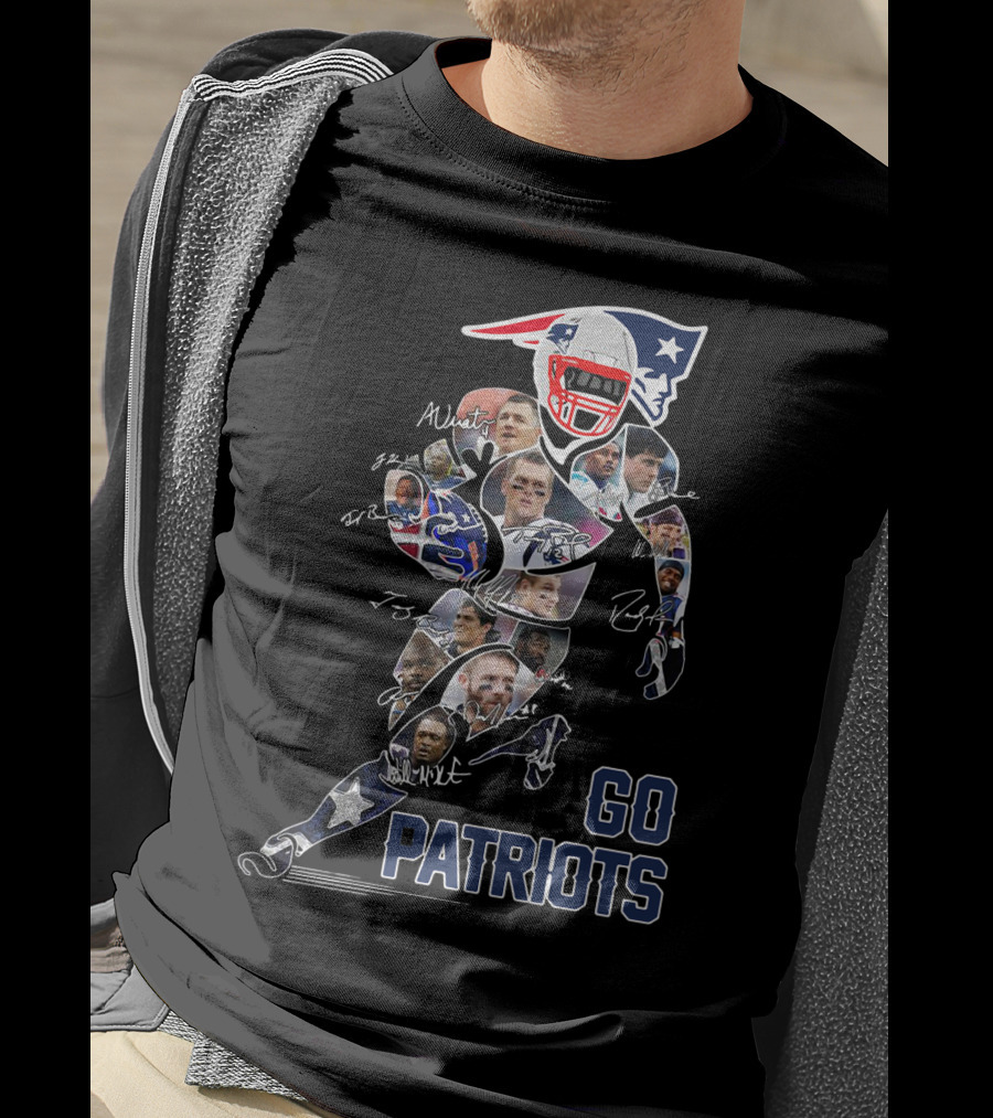 GO PATRIOTS New England Football Player Collage And Signatures T-Shirt
