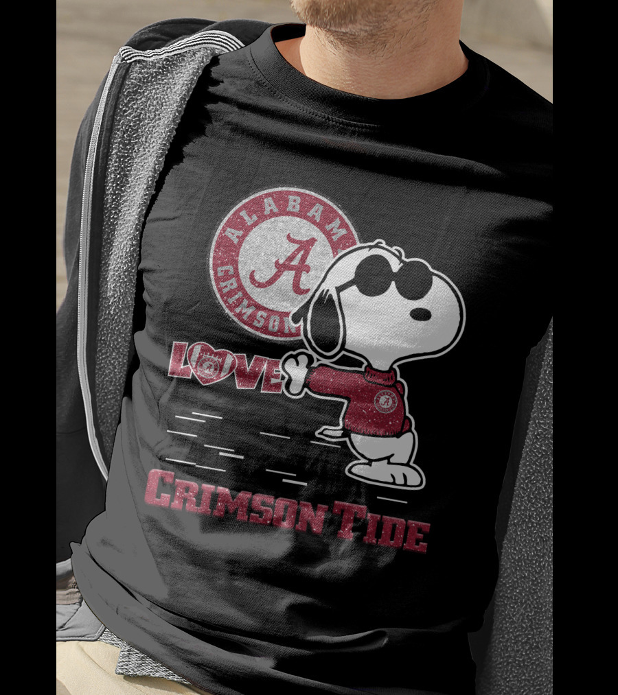 Snoopy Crimson Tide Alabama Love T-Shirt