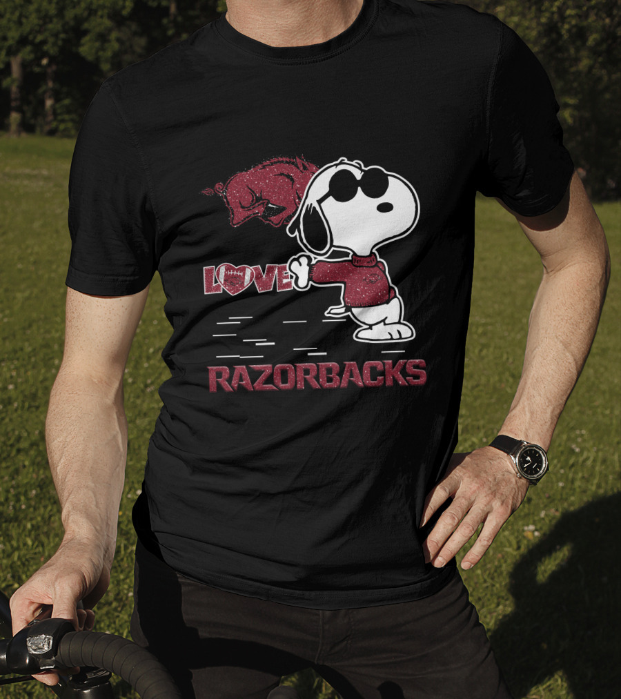 Snoopy Love Razorbacks Arkansas T-Shirt