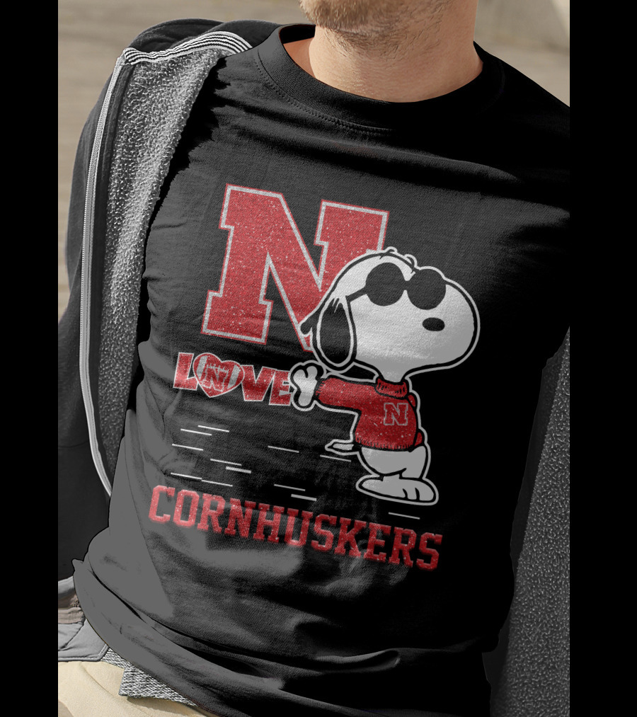 Snoopy Nebraska Cornhuskers Love N T-Shirt