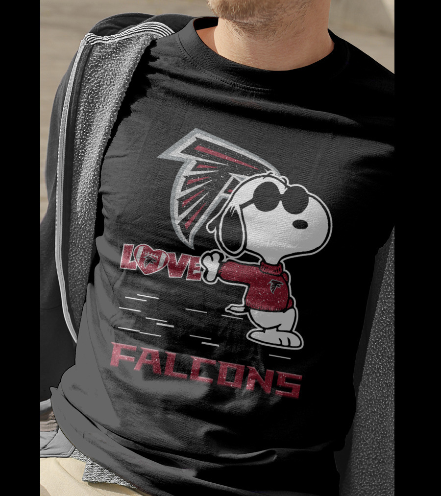 Snoopy Love Falcons Atlanta Football Fan T-Shirt