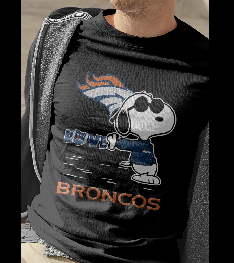 Snoopy Love Denver Broncos Nfl Fans T-Shirt