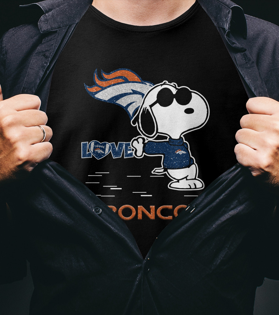 Snoopy Love Denver Broncos Nfl Fans T-Shirt