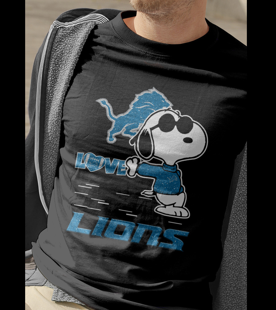Snoopy Love Detroit Lions Nfl Football Fans T-Shirt