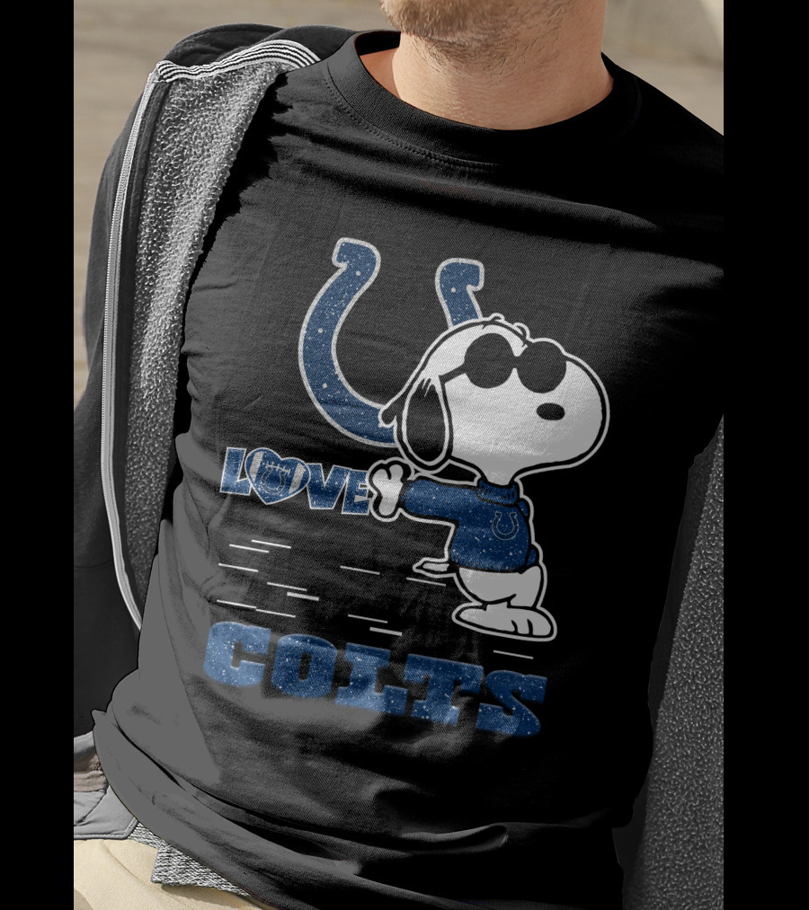 Snoopy Love Colts Indianapolis T-Shirt