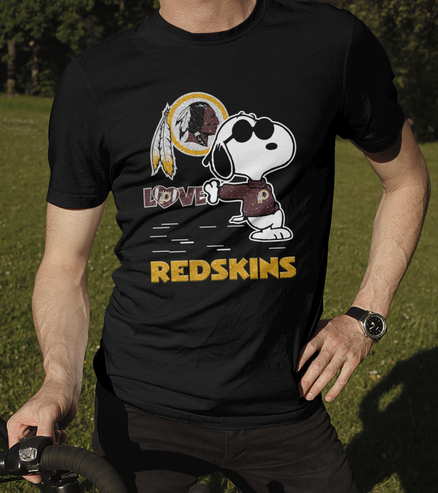 Snoopy Love Washington Redskins Nfl Football Fans 131 T-Shirt