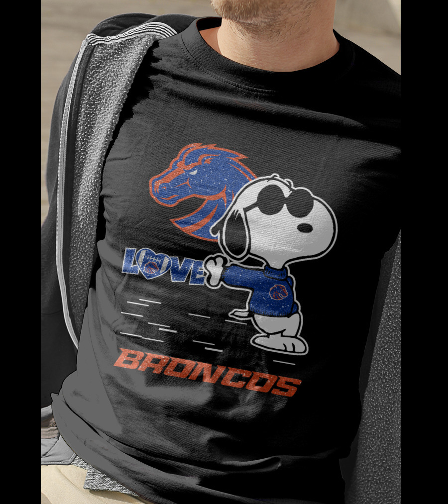 Snoopy Love Boise State Broncos Football Mascot T-Shirt