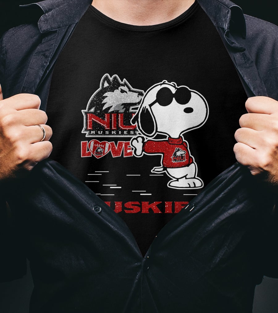 Snoopy NIU Huskies Love Huskies T-Shirt