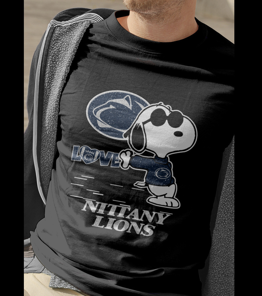 Snoopy Love Nittany Lions Penn State Football Peanuts T-Shirt
