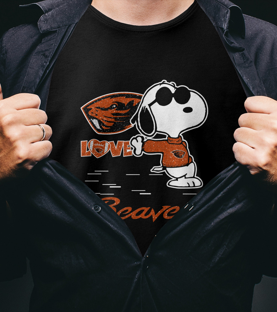 Snoopy Love Oregon State Beavers T-Shirt