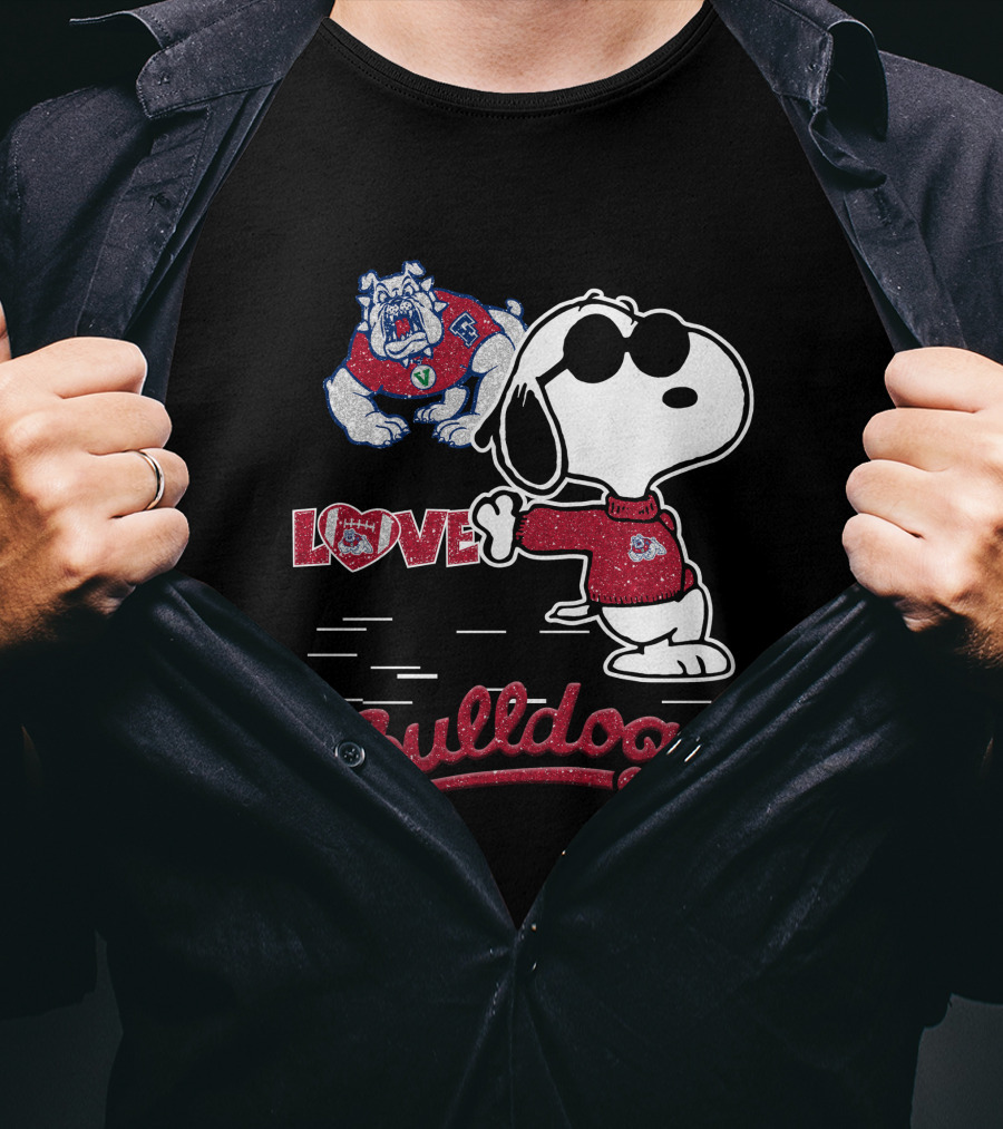 Snoopy Love Fresno State Bulldogs T-Shirt