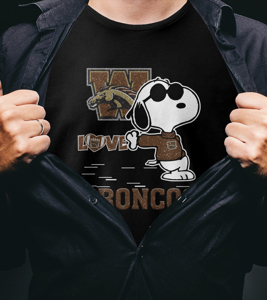 Snoopy Love Western Michigan Broncos Football Mascot Enthusiast T-Shirt