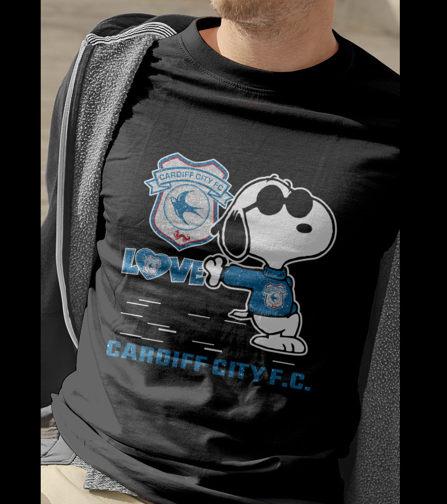 Snoopy Love Cardiff City F.c. T-Shirt