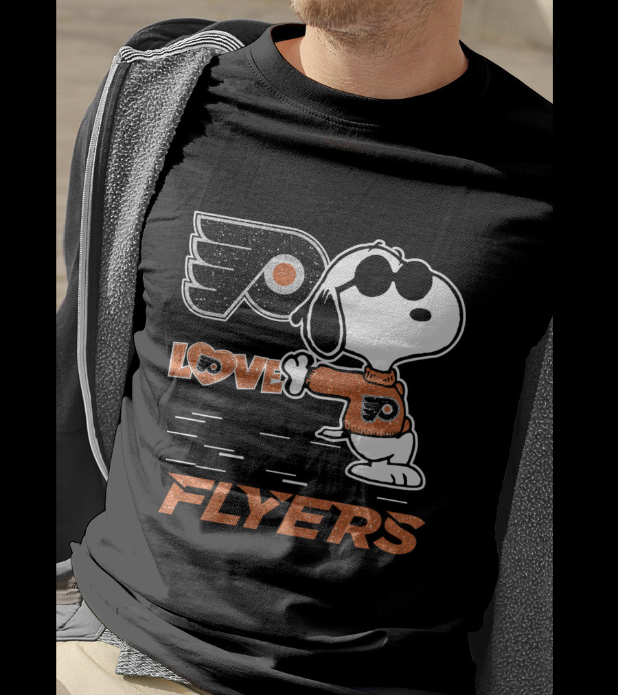 Snoopy Philadelphia Flyers Love T-Shirt