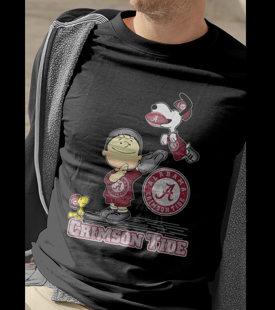 Snoopy And Woodstock Celebrate Alabama Crimson Tide Football T-Shirt