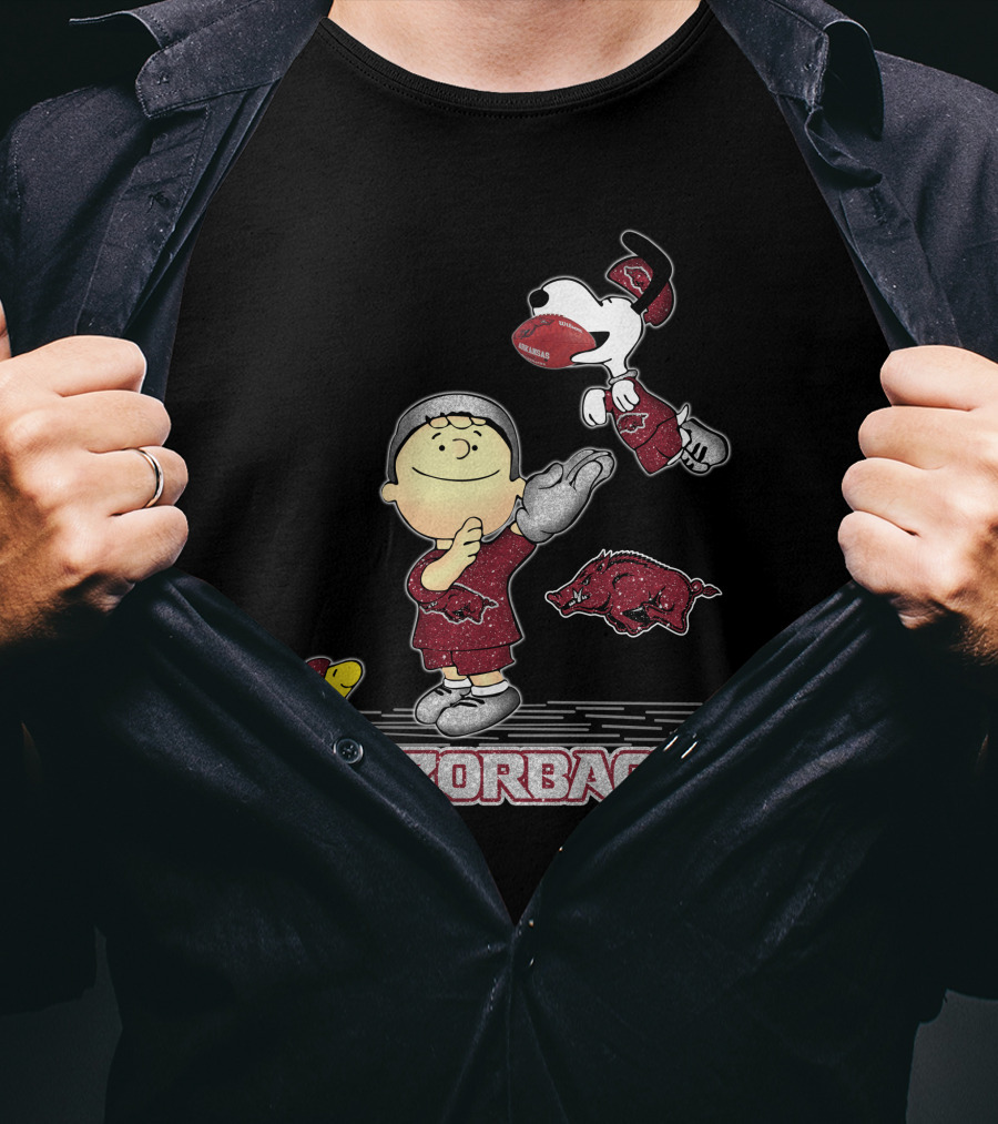 Snoopy And Friends Celebrating Arkansas Razorbacks Football T-Shirt