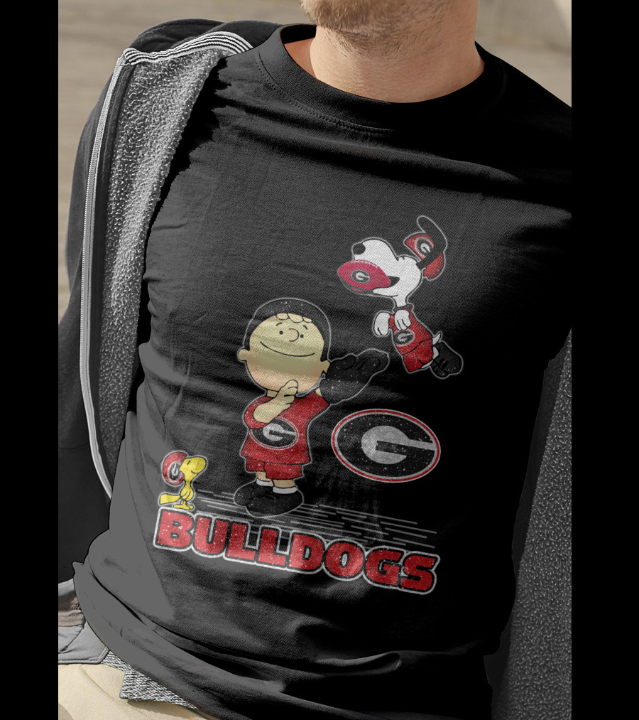 Snoopy Bulldogs Georgia Peanuts Characters T-Shirt