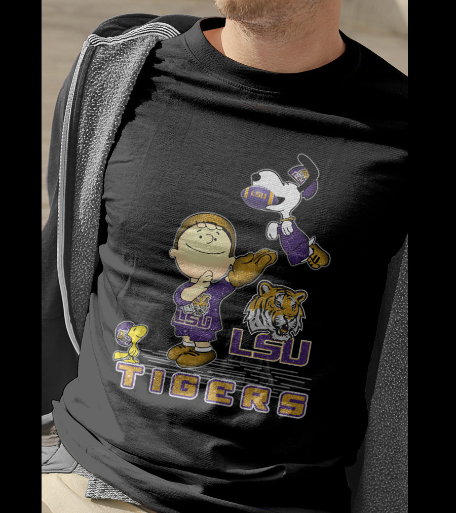 Snoopy LSU Tigers Football Team Spirit T-Shirt