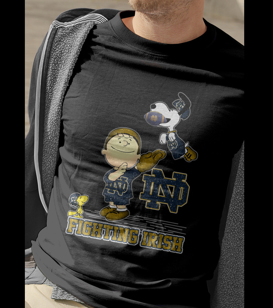 Snoopy Notre Dame Fighting Irish Peanuts Football Team Spirit T-Shirt