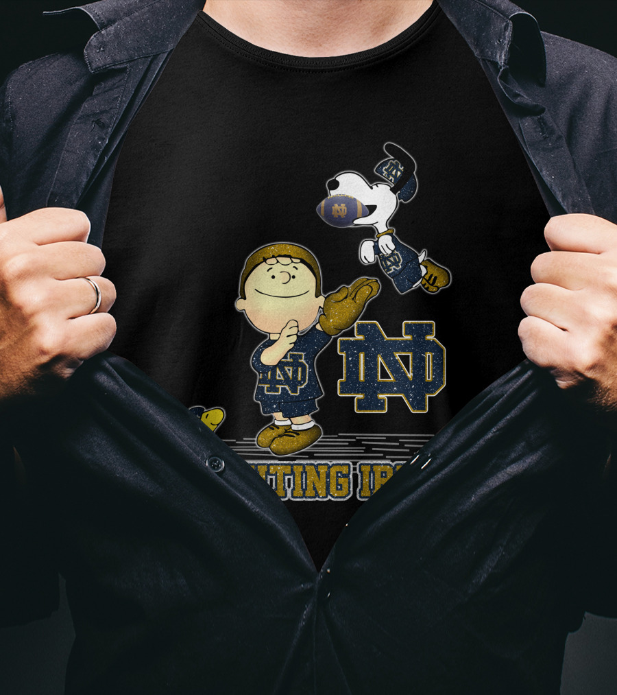 Snoopy Notre Dame Fighting Irish Peanuts Football Team Spirit T-Shirt