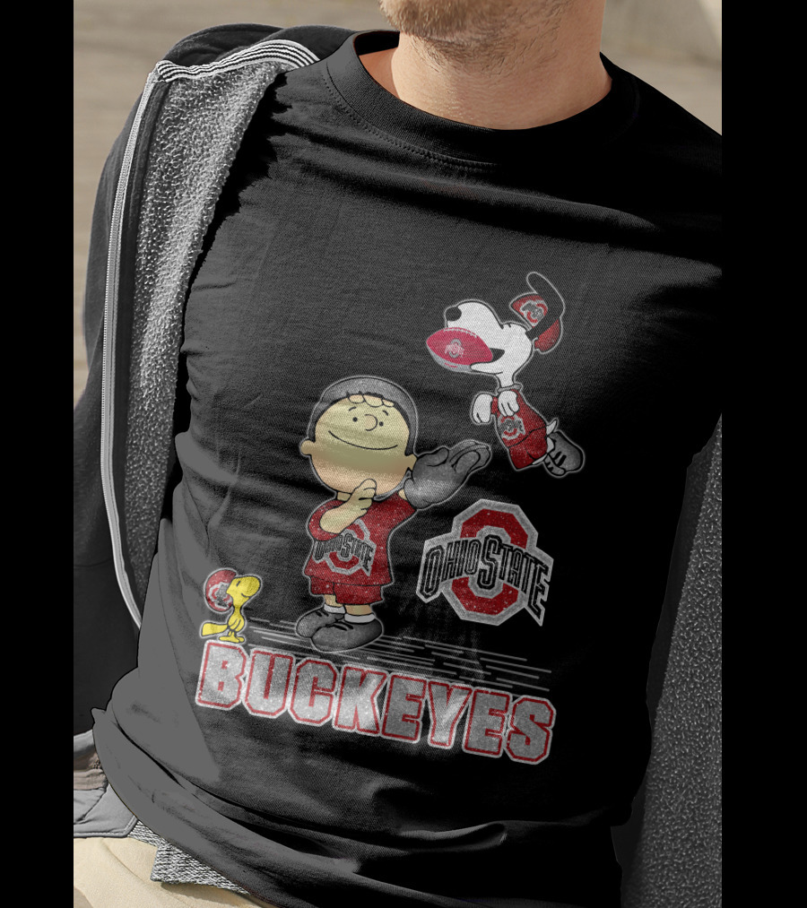 Snoopy Ohio State Buckeyes Football Charlie Woodstock T-Shirt