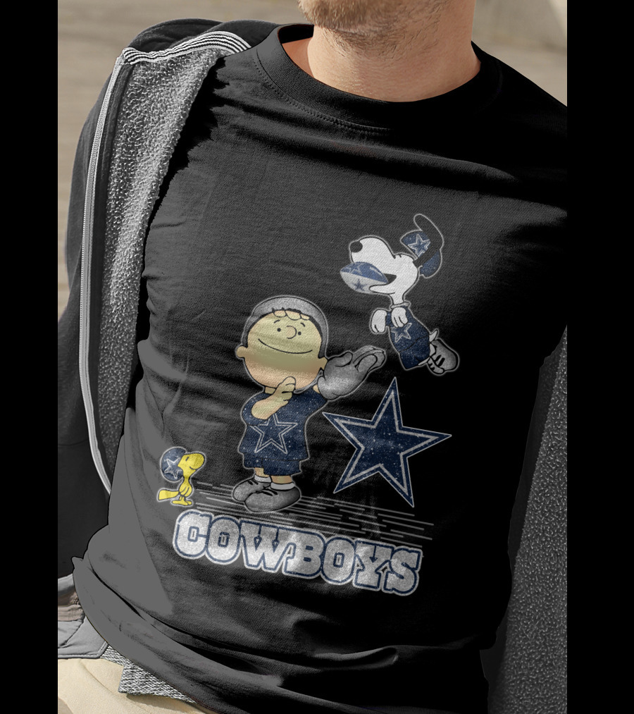 Snoopy Dallas Cowboys Football Star Fan T-Shirt
