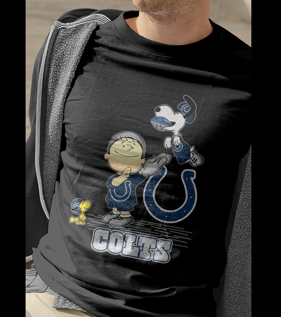 Snoopy Colts Football Charlie Brown Woodstock Indianapolis T-Shirt