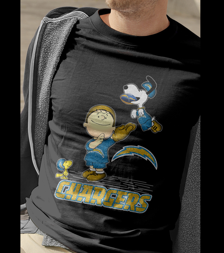 Snoopy And Friends Celebrate Los Angeles Chargers Fandom T-Shirt