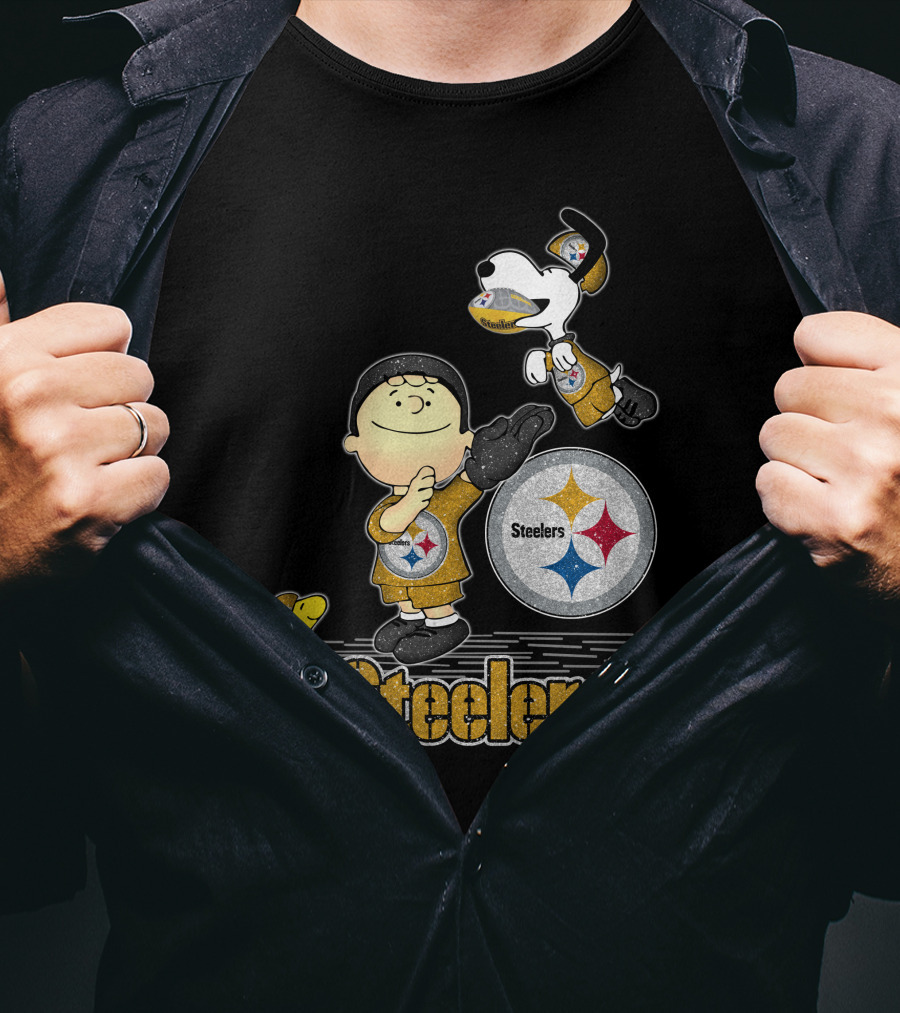 Snoopy Steelers Football Peanuts Characters Love Pittsburgh Steelers T-Shirt