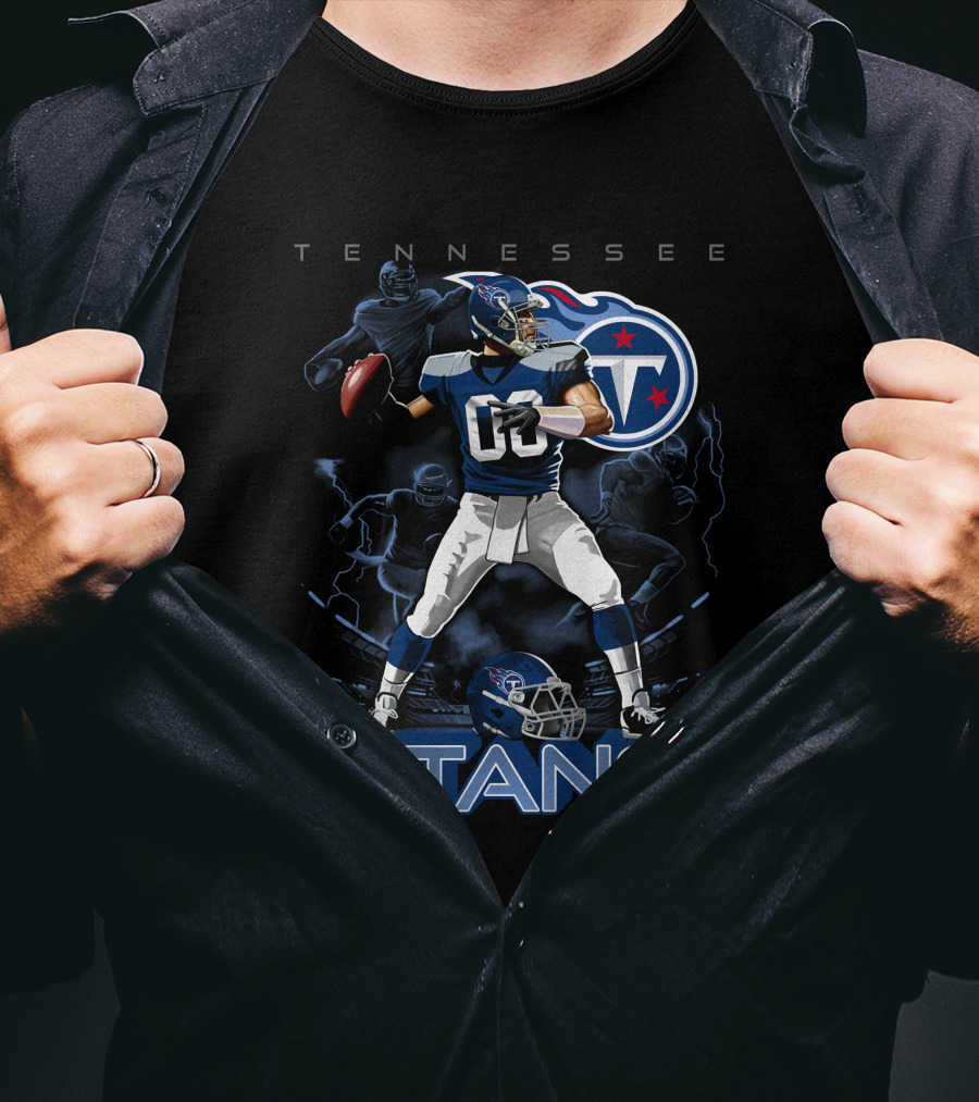 Tennessee Titans Football Player With Logo And Helmet T-Shirt