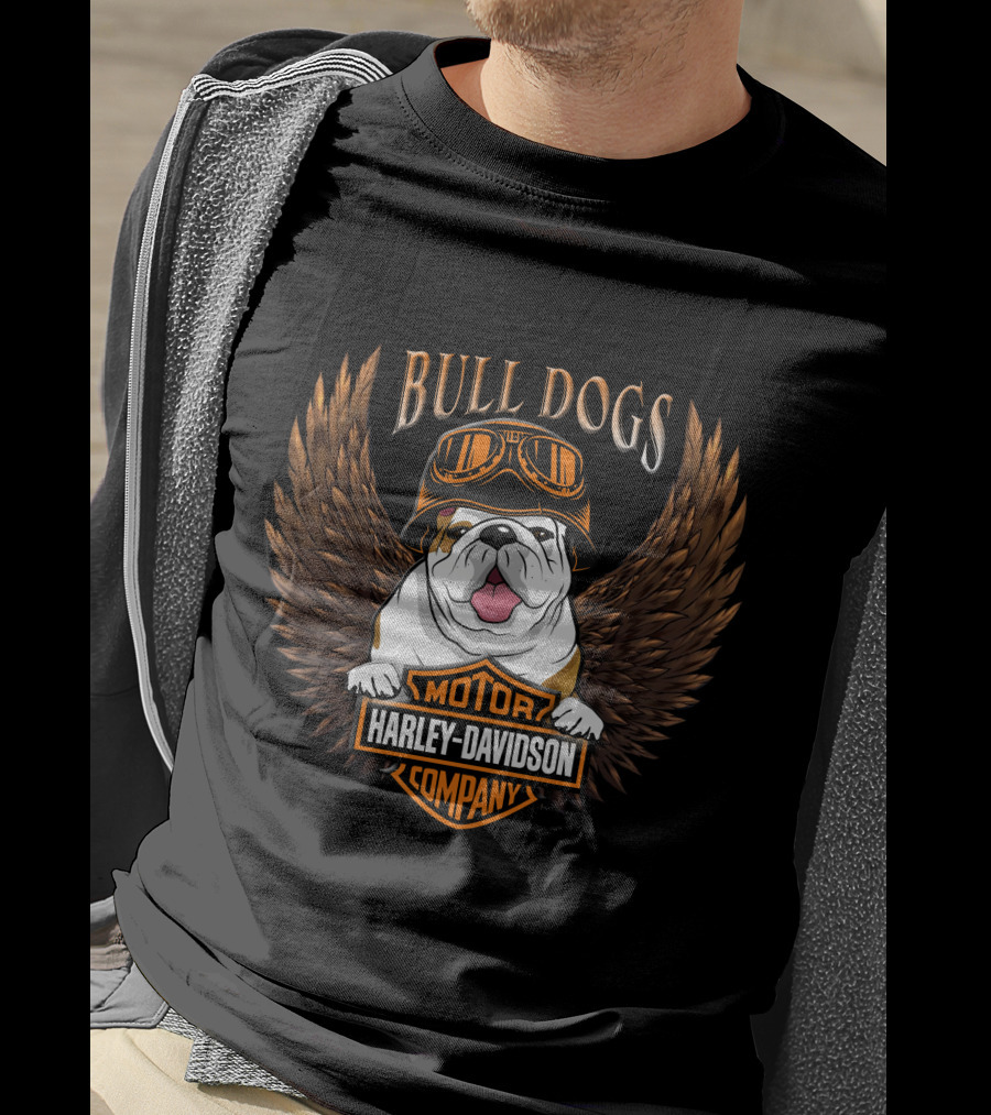 Bull Dogs Harley Davidson Motor Company Wings Helmet T-Shirt