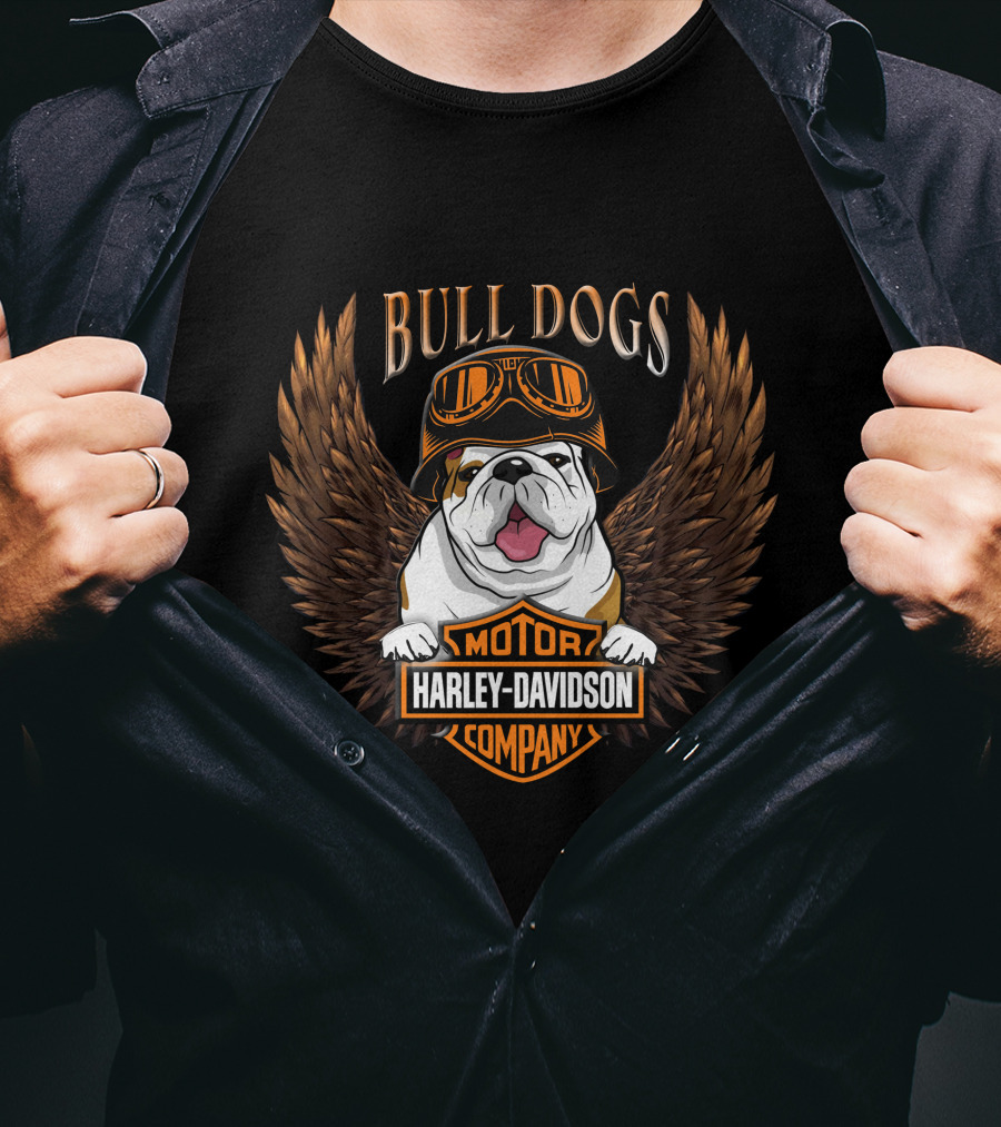 Bull Dogs Harley Davidson Motor Company Wings Helmet T-Shirt