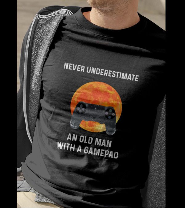 Never Underestimate An Old Man With A Gamepad And Moon Background T-Shirt