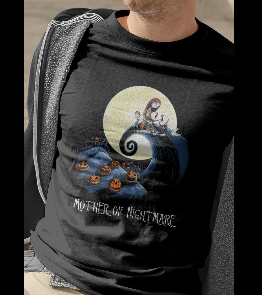 Mother Of Nightmare Curled Hill Pumpkins Moon Scene T-Shirt