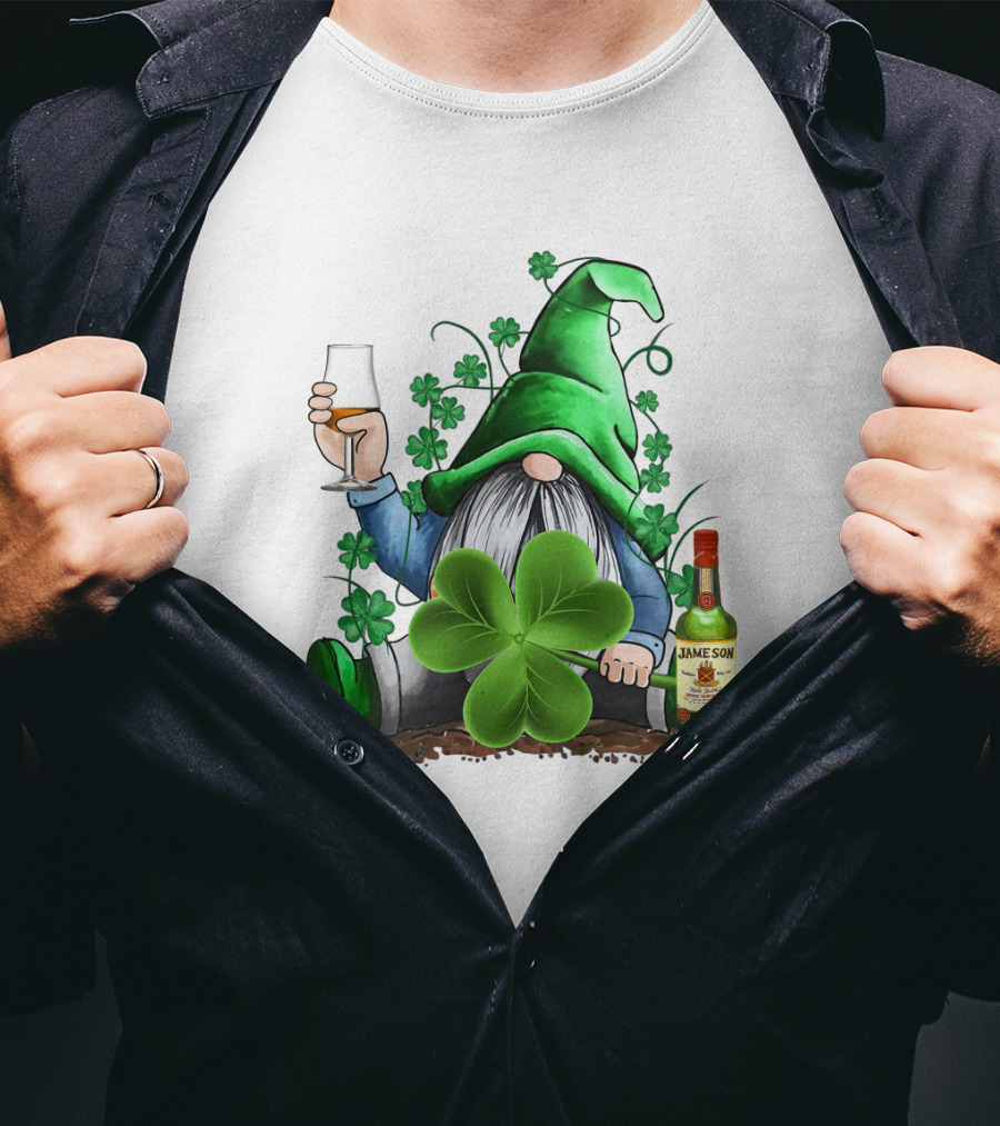 J A M E S O N Irish Gnome With Shamrocks And Whiskey T-Shirt