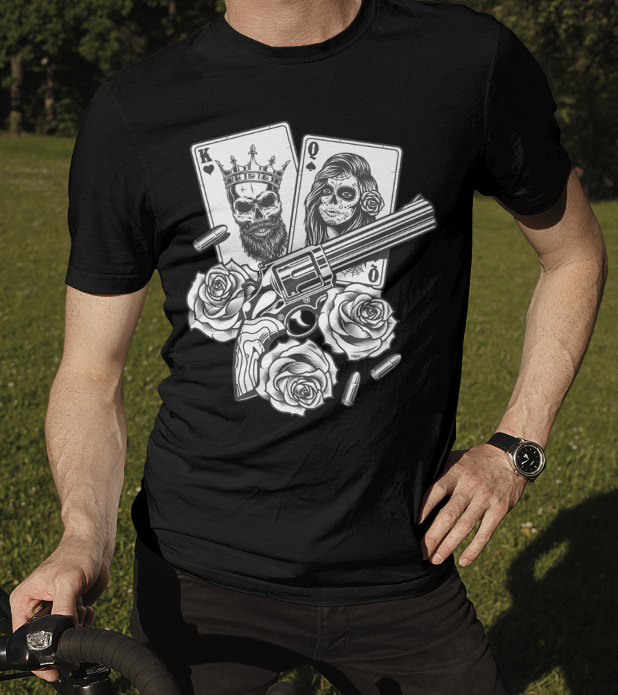 Hippie V Dead Rainbow Bertha Tie Dye King Queen Playing Cards Skulls Gun Roses Bullets T-Shirt