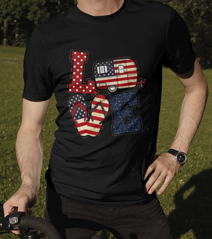 Love Bigfoot Camping USA Camper T-Shirt
