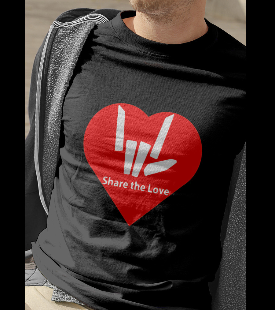 Share The Love Heart Symbol With Hand Gesture T-Shirt