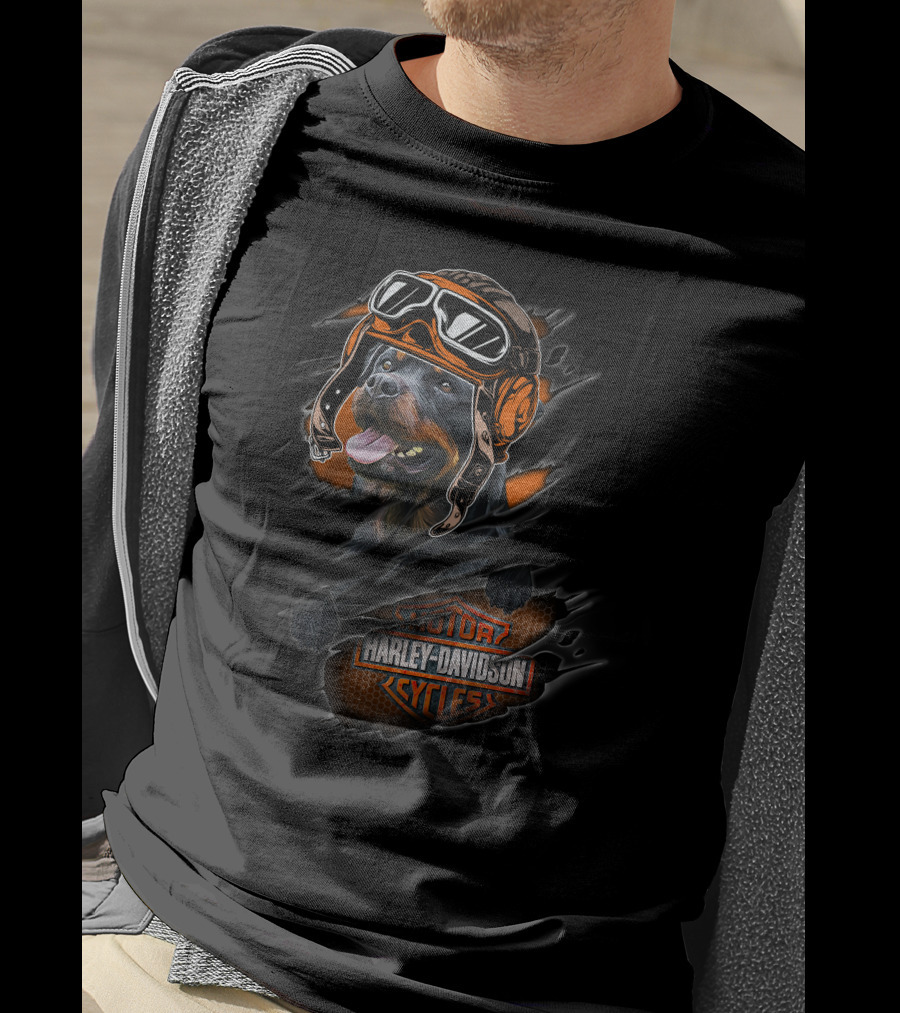 Rottweiler Wearing Biker Helmet Harley Davidson Motor Cycles T-Shirt