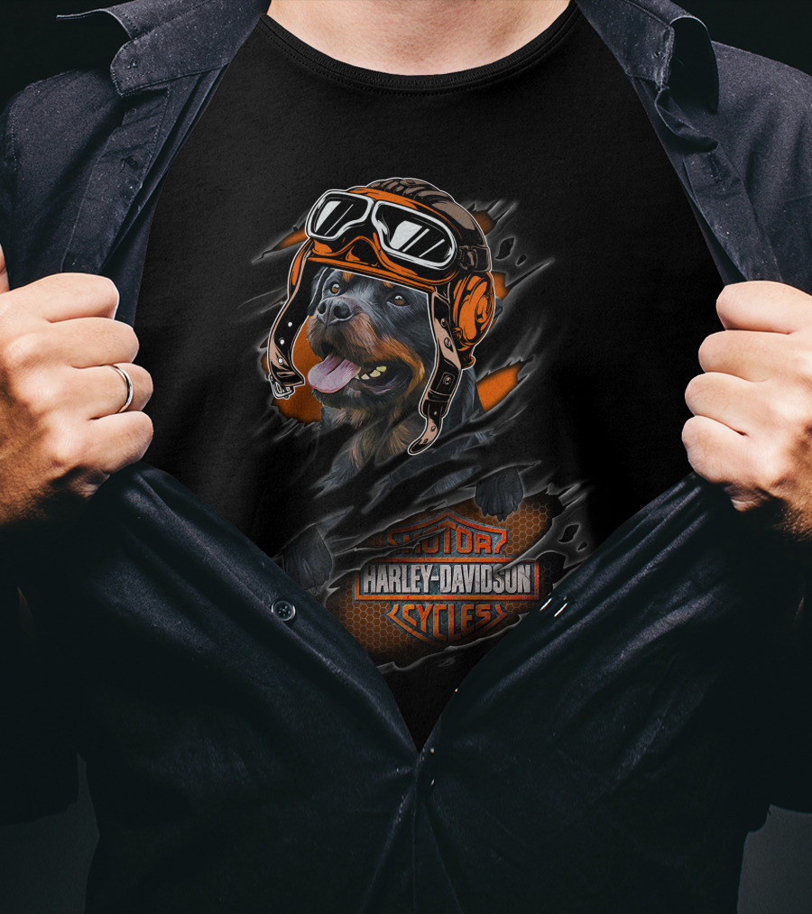 Rottweiler Wearing Biker Helmet Harley Davidson Motor Cycles T-Shirt