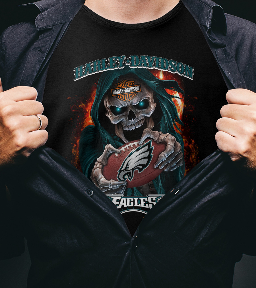 Harley Davidson Skull Holding Philadelphia Eagles Football T-Shirt