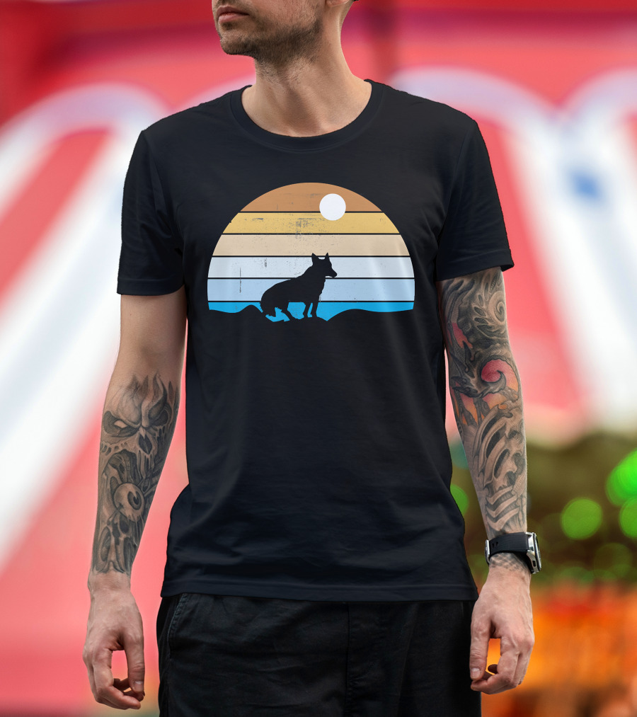 Coyote Brown Sunset Silhouette Desert Scene T-Shirt