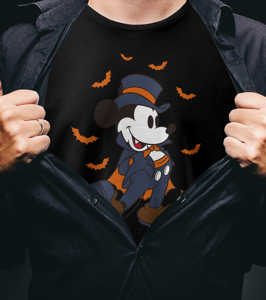 Mickey Halloween Vampire Mickey Top Hat Bats T-Shirt