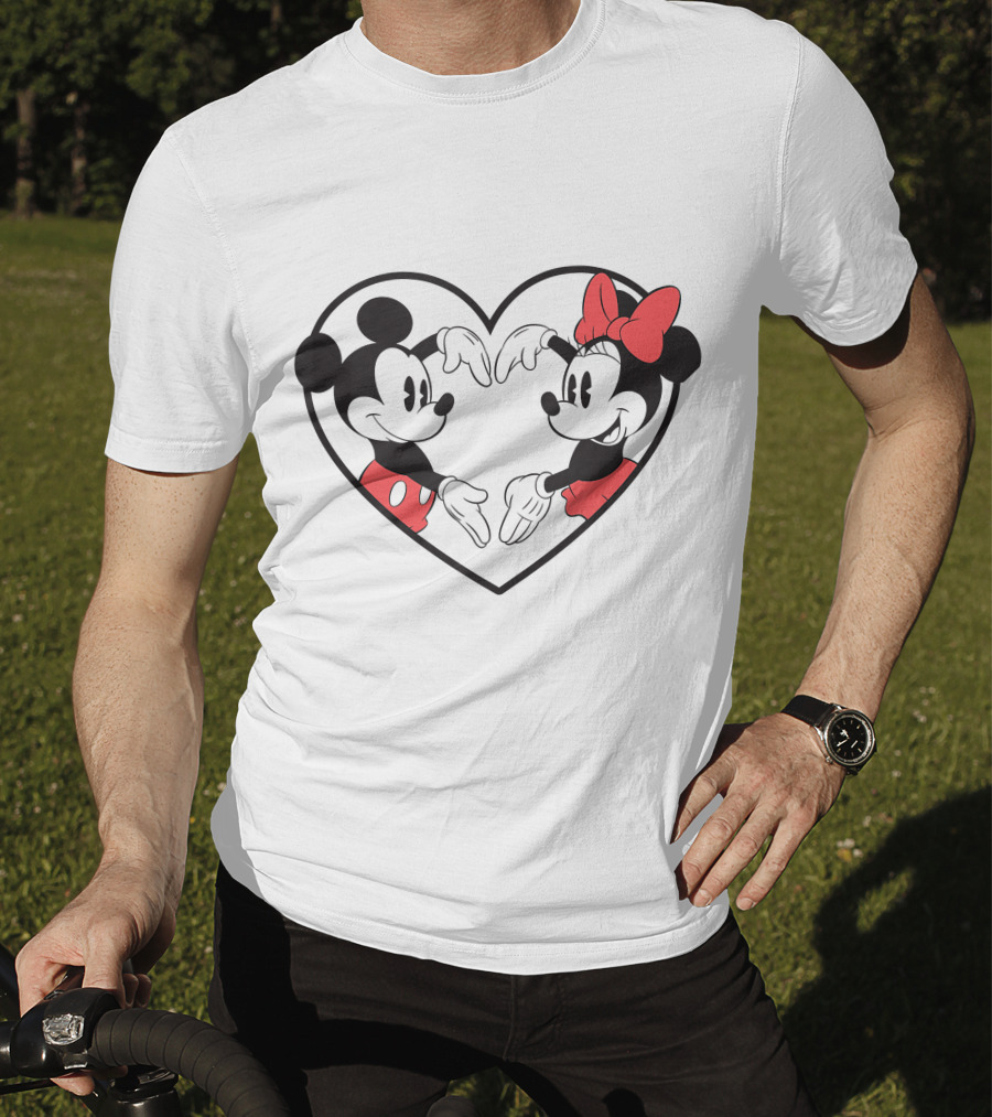 Mickey Minnie Heart Hands Love Gesture Iconic Couple T-Shirt