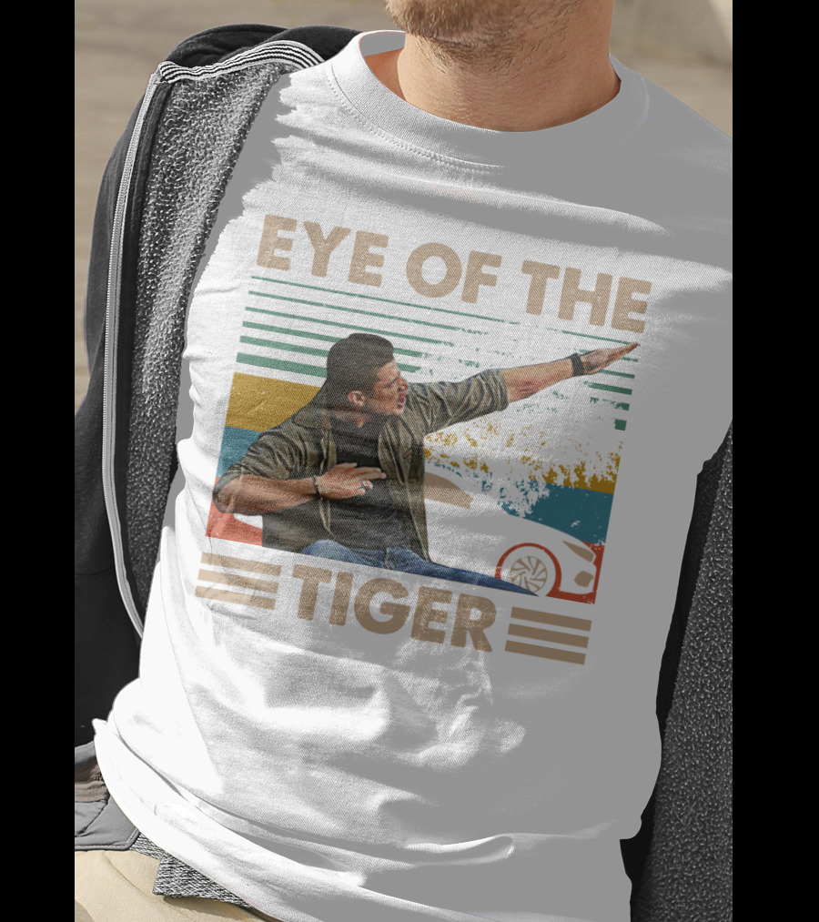 EYE OF THE TIGER Retro Action Pose With Car And Stripes T-Shirt