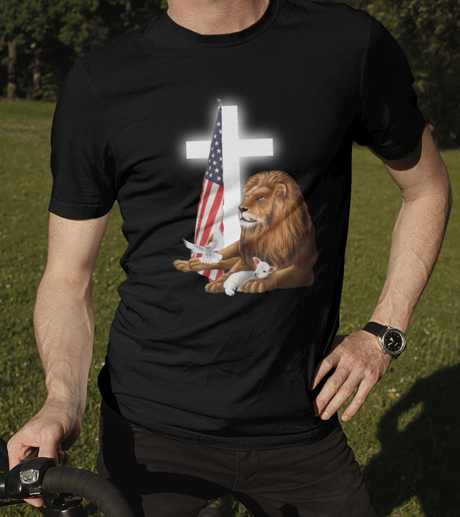 Lion With American Flag And Cross T-Shirt