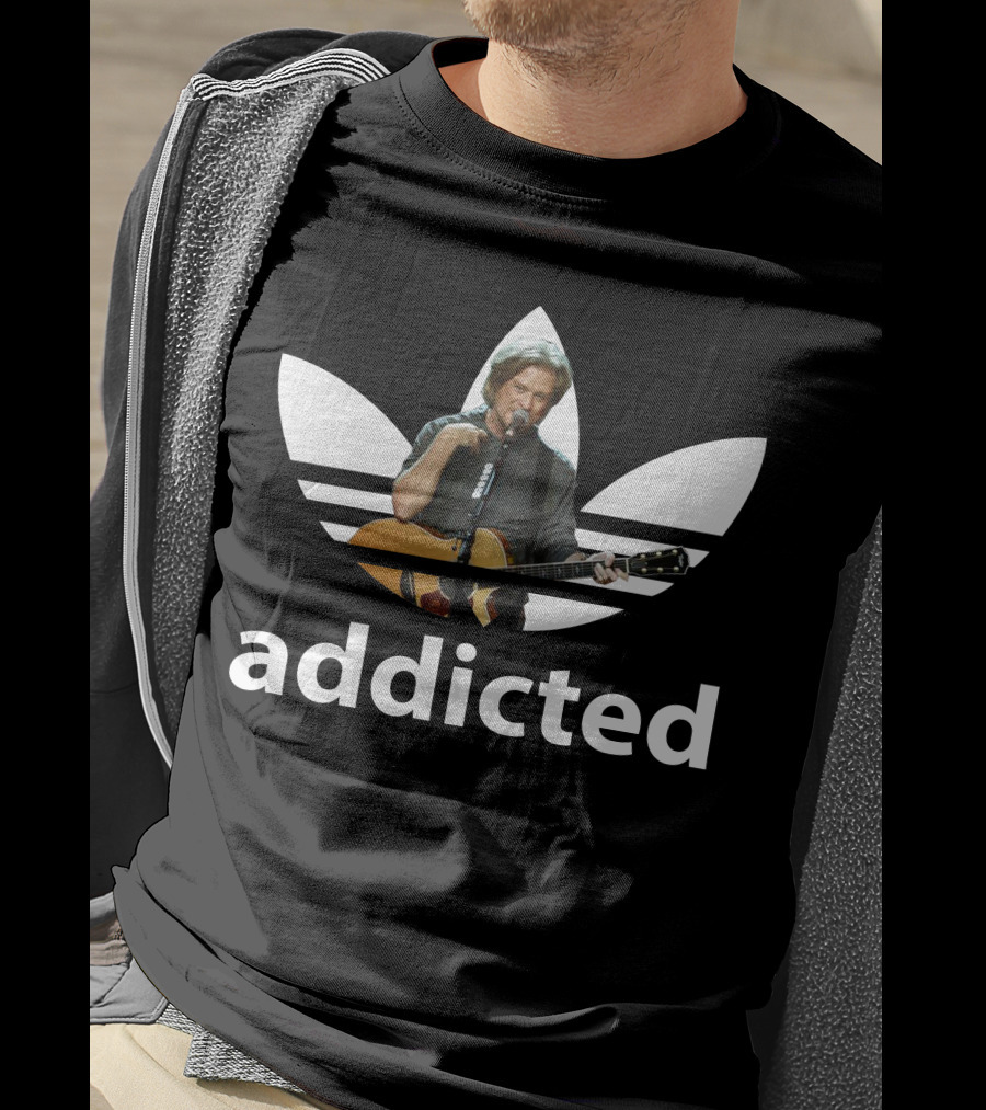 Addicted Awesome Daryl Hall Iconic T-Shirt