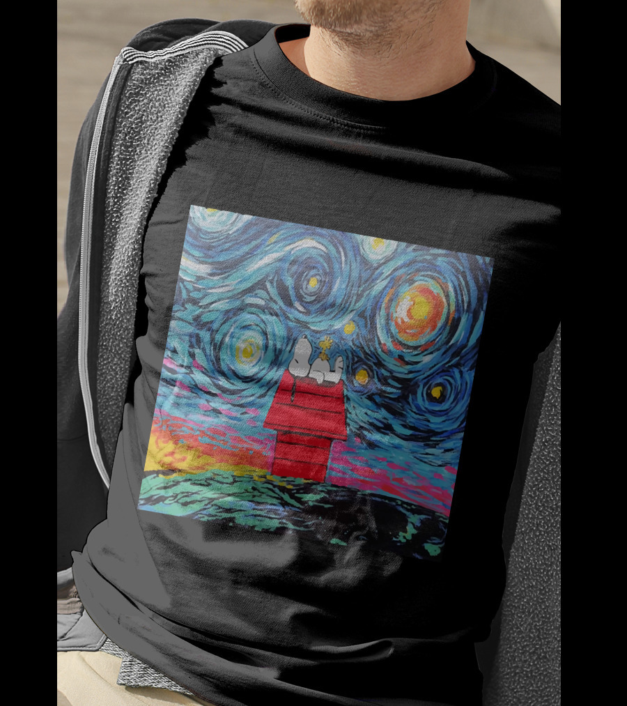 Snoopy And Woodstock On The Doghouse Under A Starry Night T-Shirt