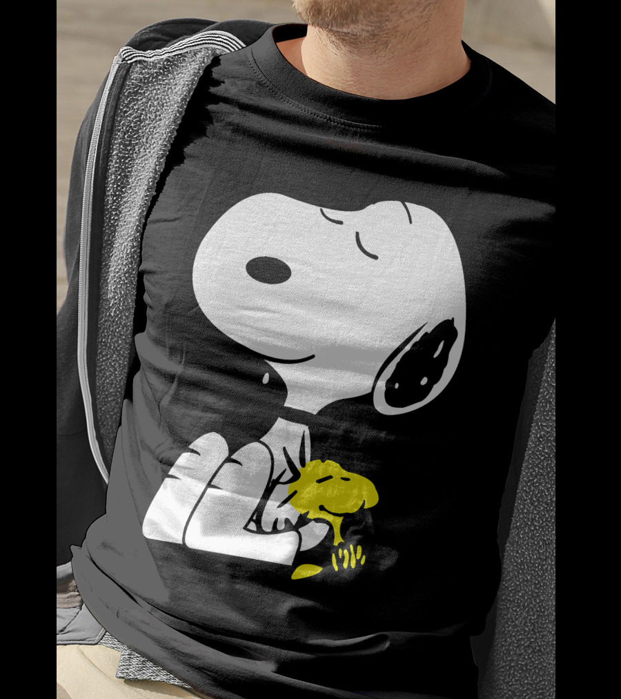 Snoopy Sleep In Peace With Woodstock Sleeping In Black And White Peanuts Comic T-Shirt