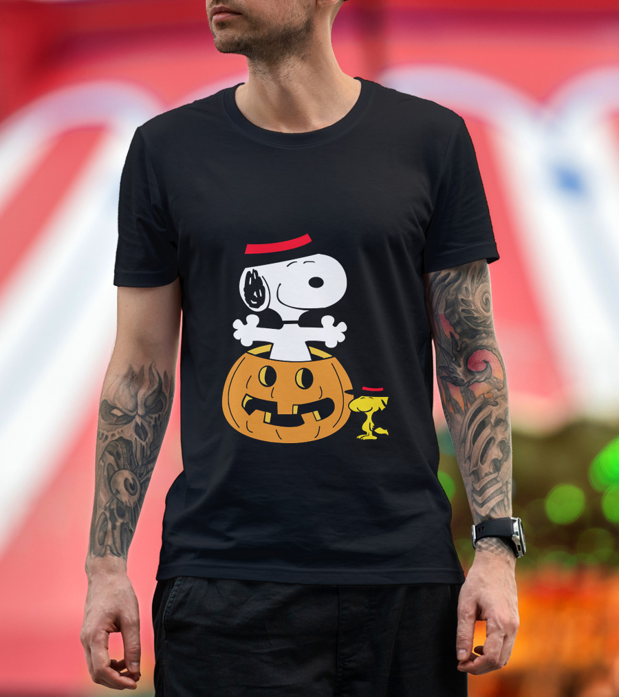 Snoopy Woodstock Halloween Pumpkin Witch Hat T-Shirt